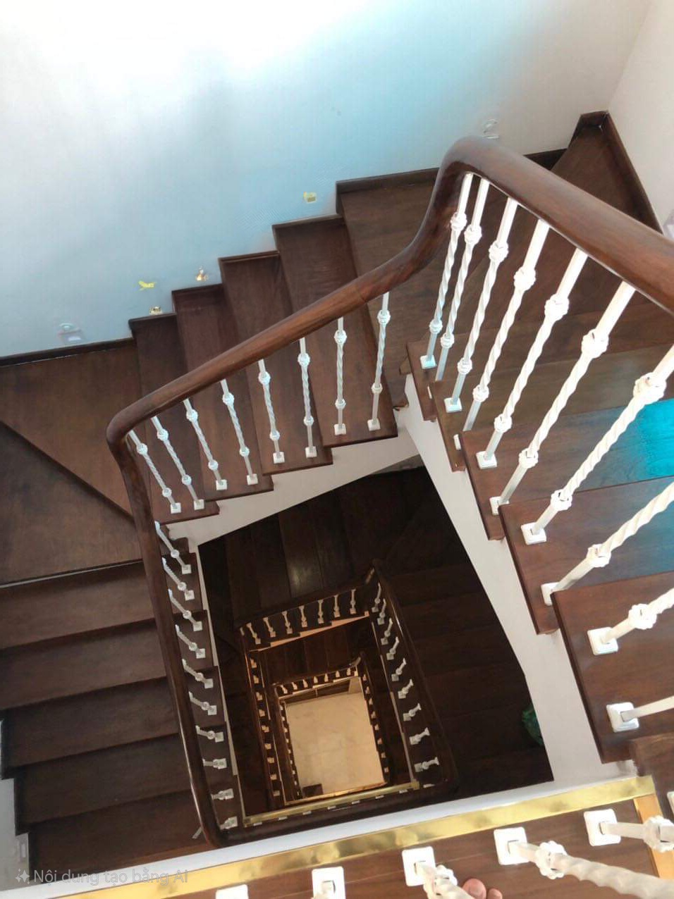 Mình cho thuê nhà hai cửa đi, mới, Trúc Bạch; vỉa hè 98m2* 4T- 29 Tr - Ảnh 1